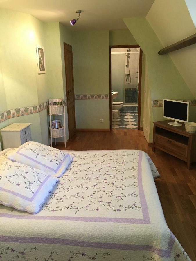 L'Ile Normande Bed & Breakfast Hardencourt-Cocherel Екстериор снимка